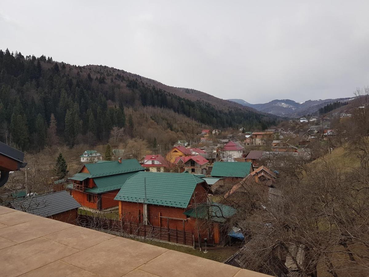 Atava Family House Hotel Yaremche Bagian luar foto